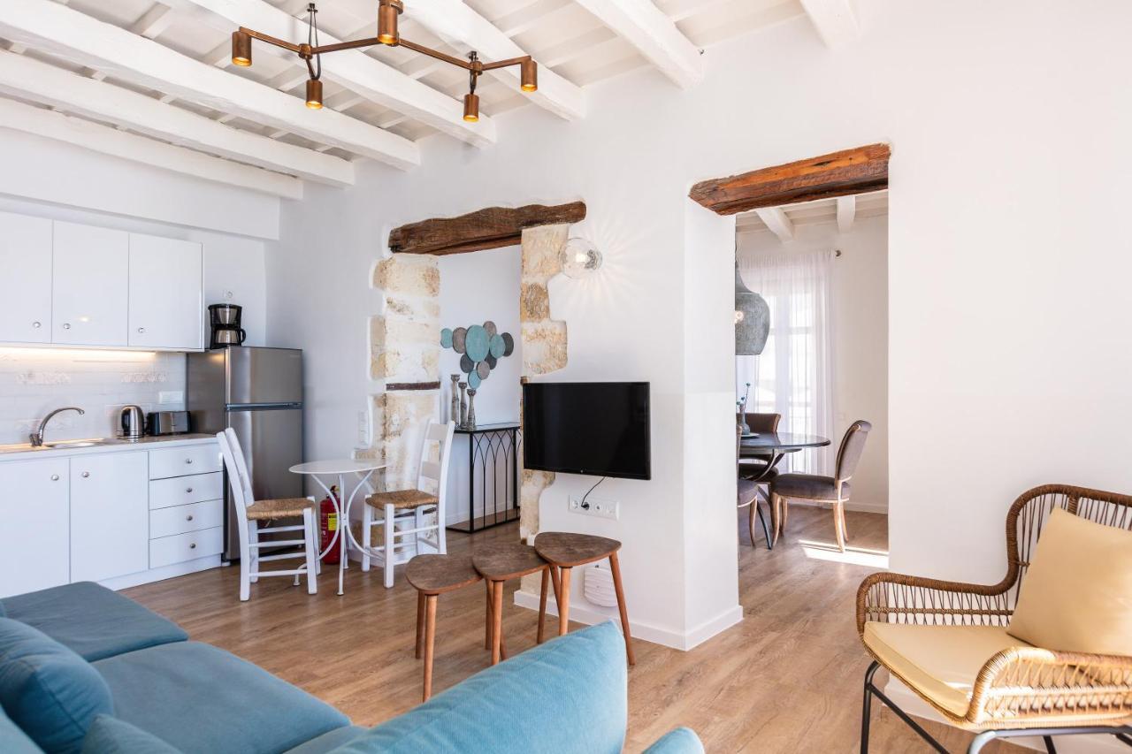 Anne Apartment, At The Venetian Port Of Rethimno! Exterior foto